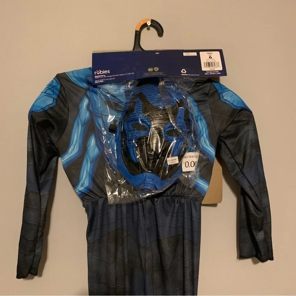 NWT. DC Blue Beetle Kids Costume